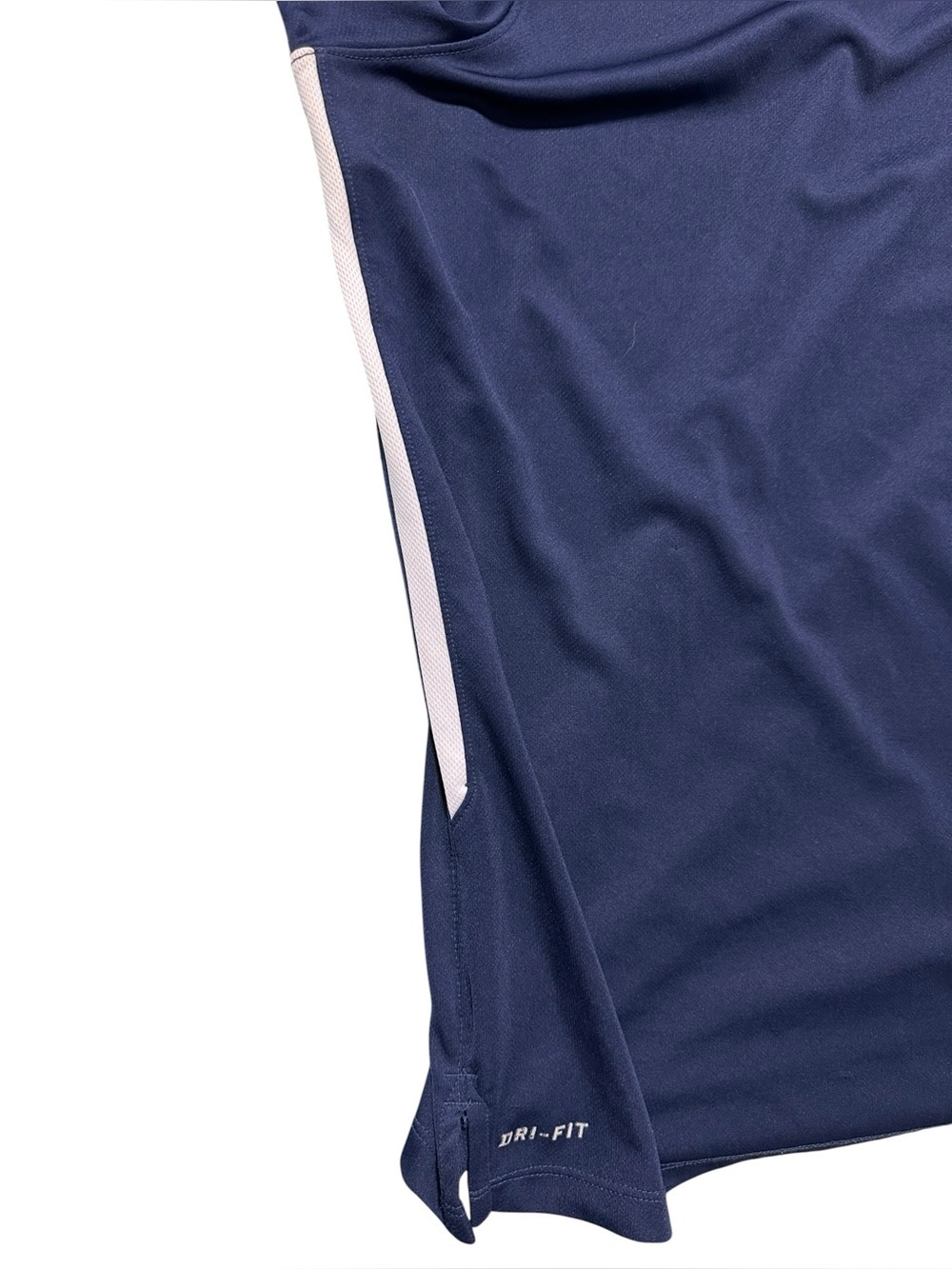 Nike Navy Polo with White Piping XXL - Picture 6 of 10